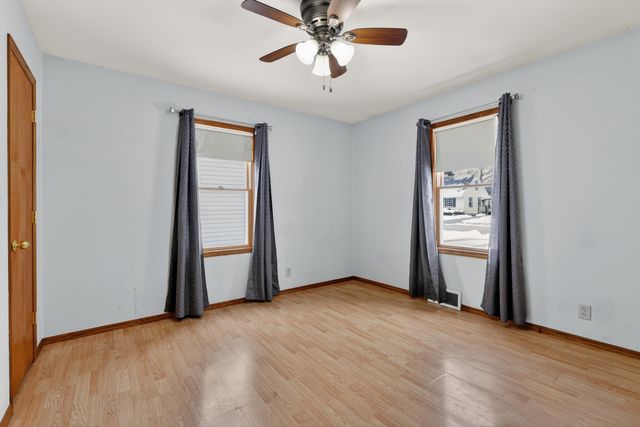 560 Beckman Drive, Kankakee, IL 60901