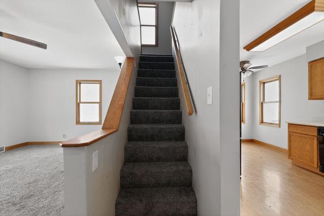 560 Beckman Drive, Kankakee, IL 60901