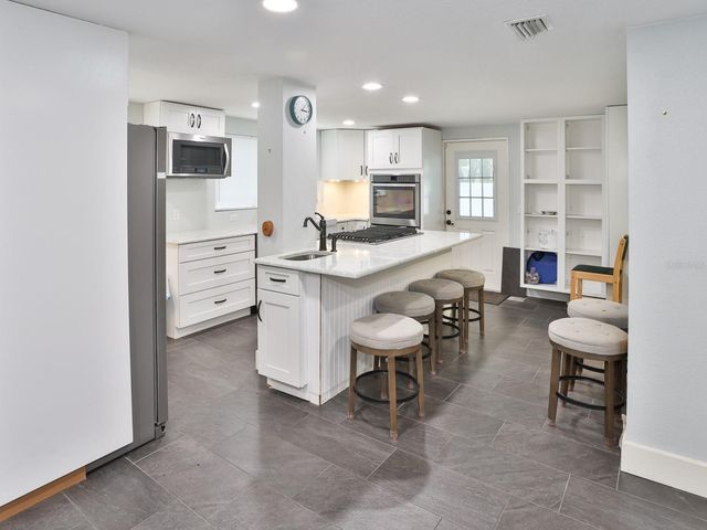915 KISSENGEN AVENUE, Bartow, FL 33830