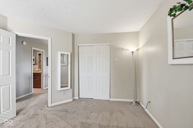 858 Austrian Way, Avon, IN 46123