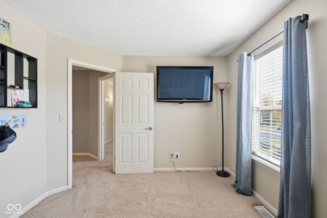 858 Austrian Way, Avon, IN 46123