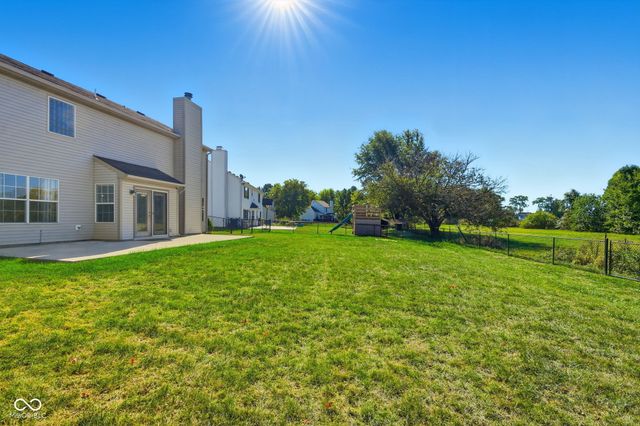 858 Austrian Way, Avon, IN 46123