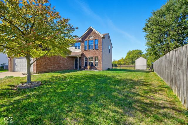 858 Austrian Way, Avon, IN 46123