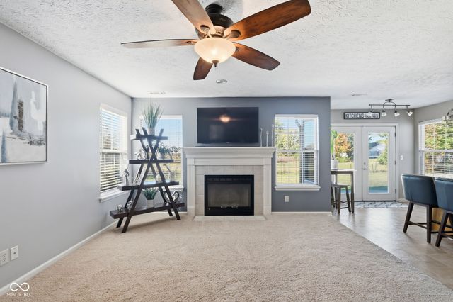 858 Austrian Way, Avon, IN 46123