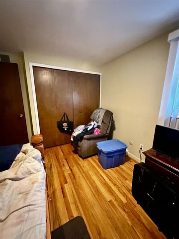 18215 Adrian Street, Southfield, MI 48075