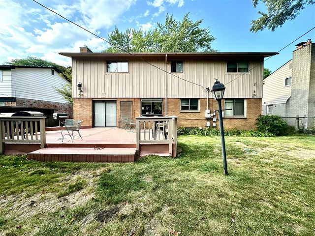 18215 Adrian Street, Southfield, MI 48075