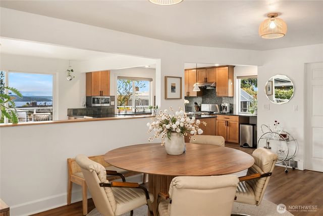 806 S 295th Place, Federal Way, WA 98003