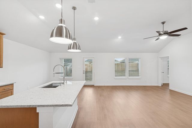 574 Bluebell Maiden Court, Magnolia, TX 77354