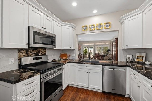 28935 Paseo Theresa, Mission Viejo, CA 92692