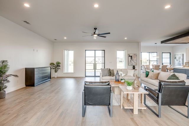 212 W Cottage Hill Parkway, Weston, TX 75009