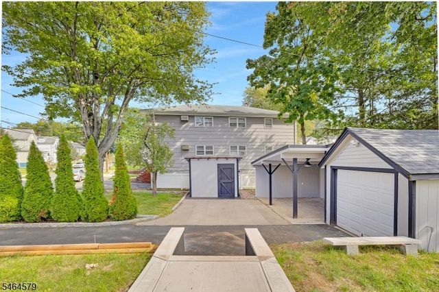 345 Broughton Ave, Bloomfield Twp., NJ 07003