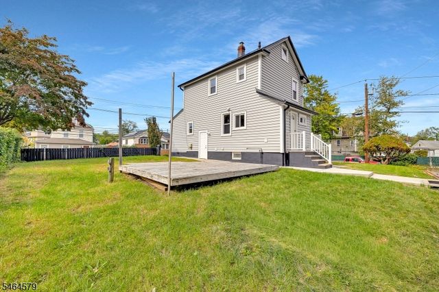 345 Broughton Ave, Bloomfield Twp., NJ 07003