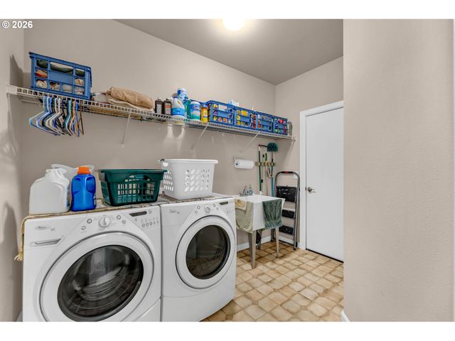 34133 Ne WINTERBROOK Way, Battle Ground, WA 98604