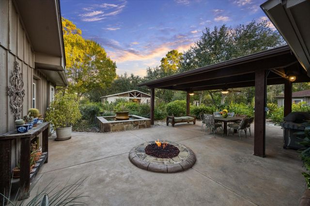 53 Rollingwood Drive, Houston, TX 77080