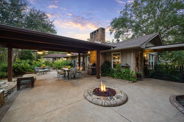 53 Rollingwood Drive, Houston, TX 77080