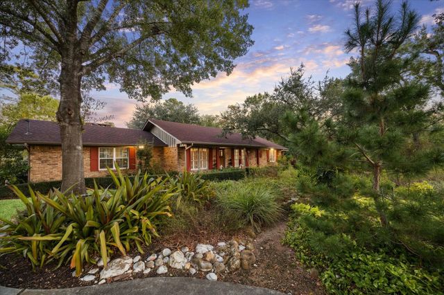 53 Rollingwood Drive, Houston, TX 77080