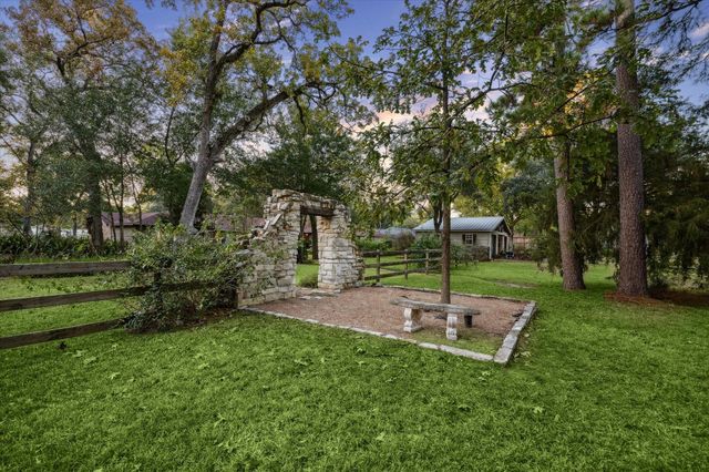 53 Rollingwood Drive, Houston, TX 77080