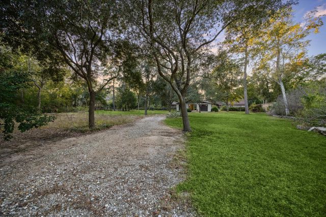 53 Rollingwood Drive, Houston, TX 77080