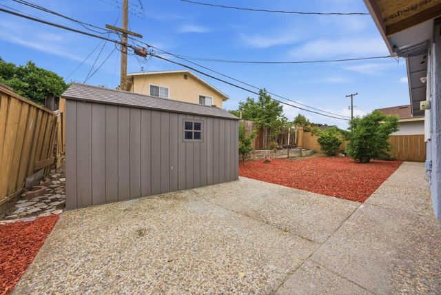 1658 Tierra Buena Drive, San Jose, CA 95121