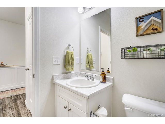 8102 Phyllite Dr, Colorado Springs, CO 80938