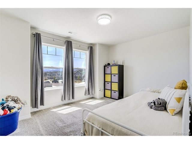 8102 Phyllite Dr, Colorado Springs, CO 80938