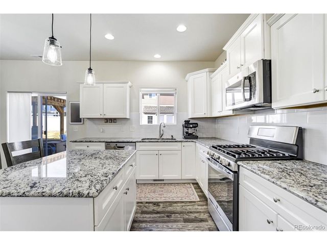 8102 Phyllite Dr, Colorado Springs, CO 80938