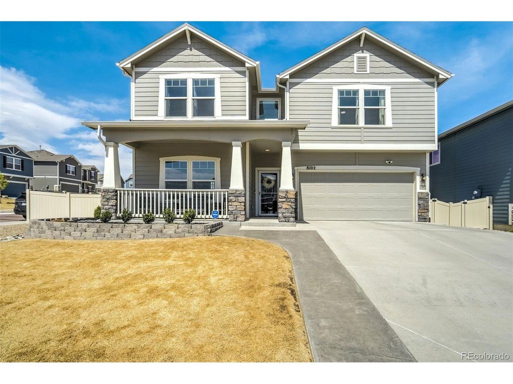 8102 Phyllite Dr, Colorado Springs, CO 80938