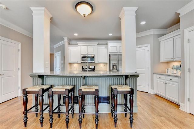 5915 Vista Brook Drive, Suwanee, GA 30024