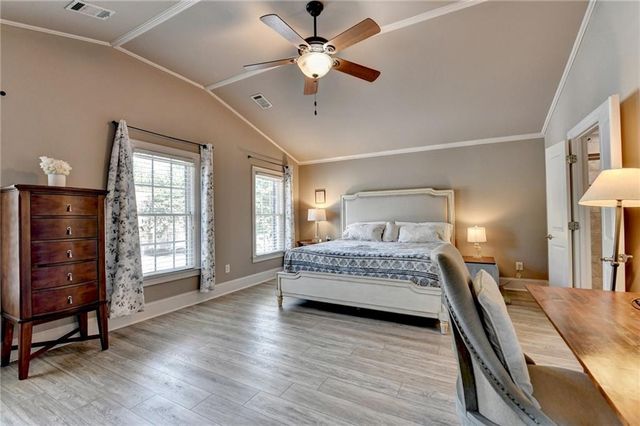 5915 Vista Brook Drive, Suwanee, GA 30024