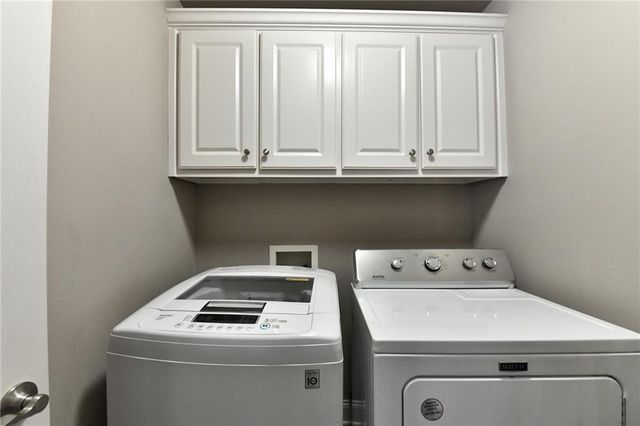 5915 Vista Brook Drive, Suwanee, GA 30024