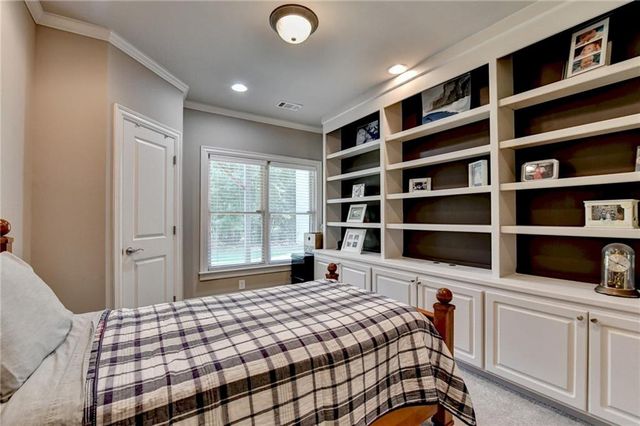 5915 Vista Brook Drive, Suwanee, GA 30024