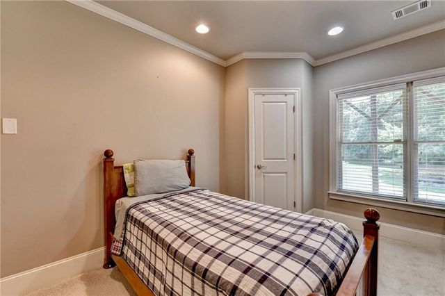 5915 Vista Brook Drive, Suwanee, GA 30024