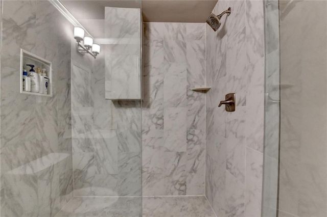 5915 Vista Brook Drive, Suwanee, GA 30024