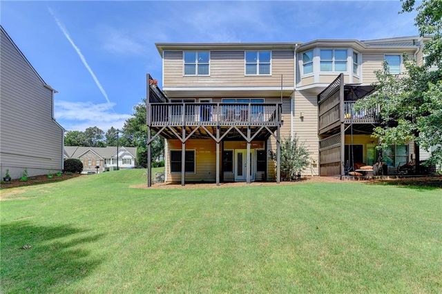 5915 Vista Brook Drive, Suwanee, GA 30024