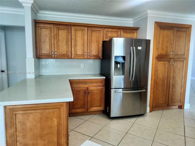 17883 SW 5th St, Pembroke Pines, FL 33029