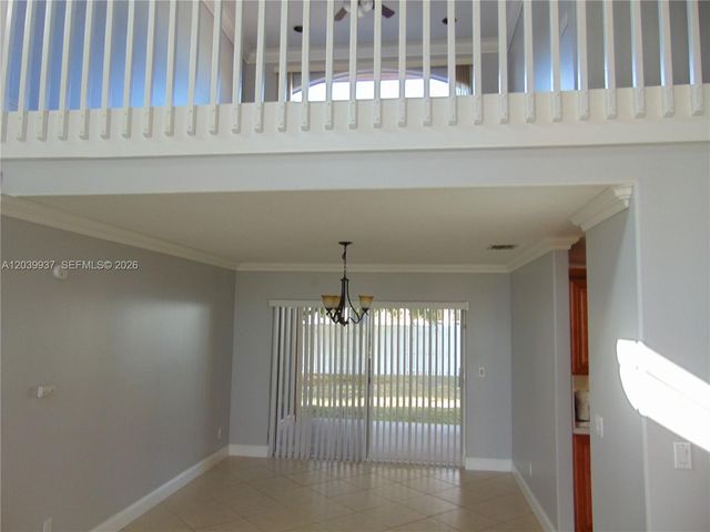 17883 SW 5th St, Pembroke Pines, FL 33029