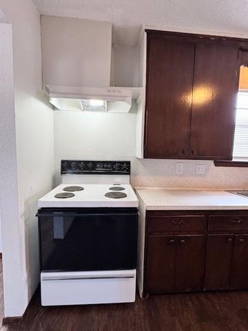 1410 NE 11th Street, Oklahoma City, OK 73117