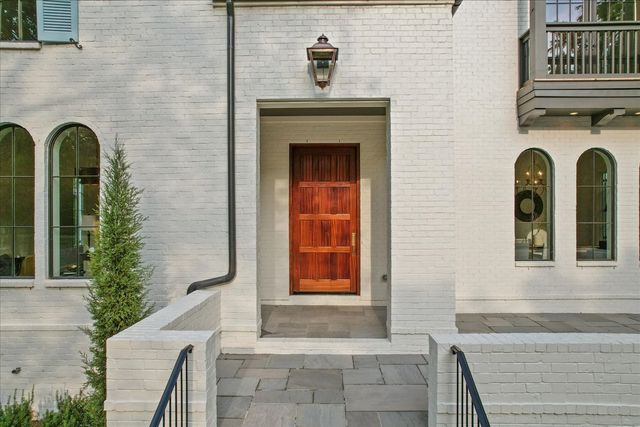 438 Lynnwood Blvd, Nashville, TN 37205