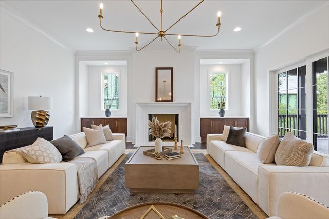 438 Lynnwood Blvd, Nashville, TN 37205