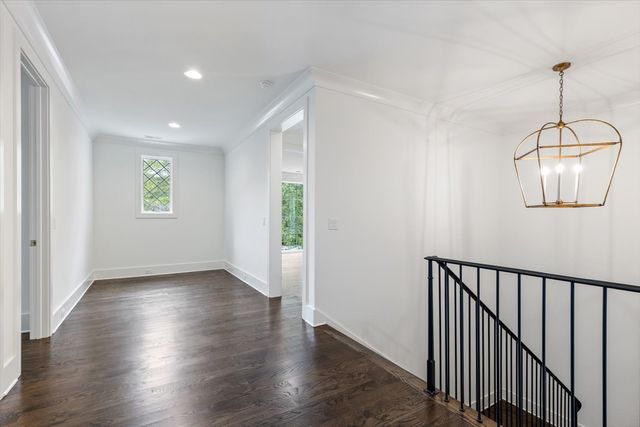 438 Lynnwood Blvd, Nashville, TN 37205