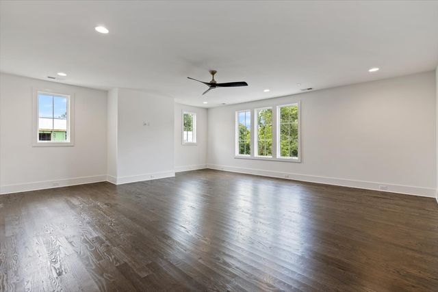 438 Lynnwood Blvd, Nashville, TN 37205