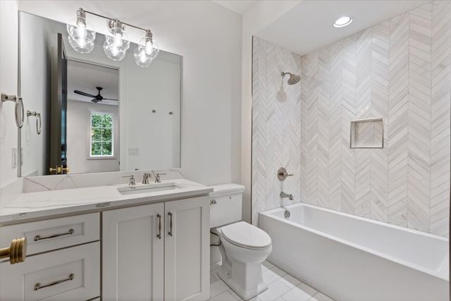 438 Lynnwood Blvd, Nashville, TN 37205