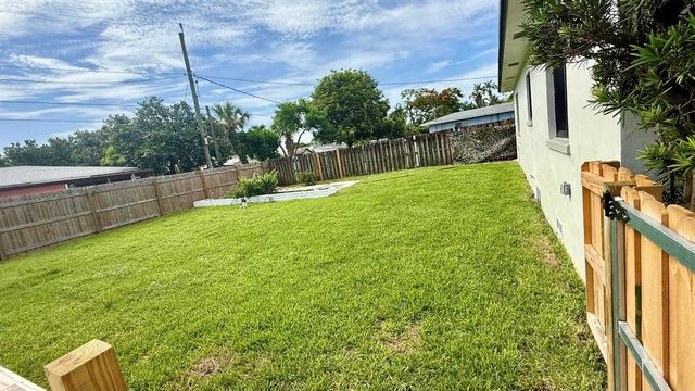 1130 N K Street, Lake Worth Beach, FL 33460