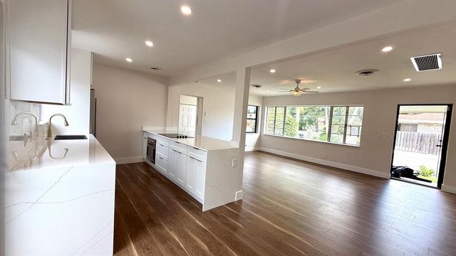 1130 N K Street, Lake Worth Beach, FL 33460