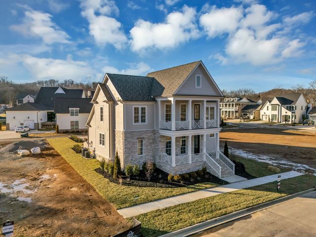 6105 Pasquo road, Nashville, TN 37221