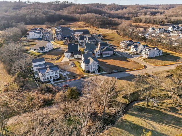 6105 Pasquo road, Nashville, TN 37221