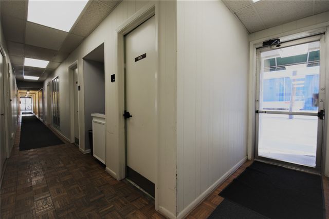 3600 W Pioneer Parkway 15, Pantego, TX 76013