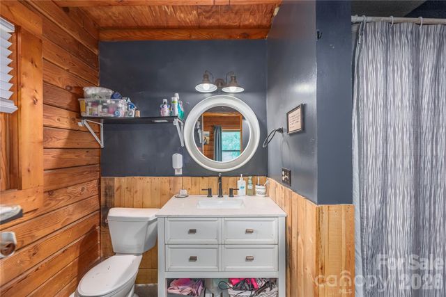 262 Gibson Branch Road, Clyde, NC 28721