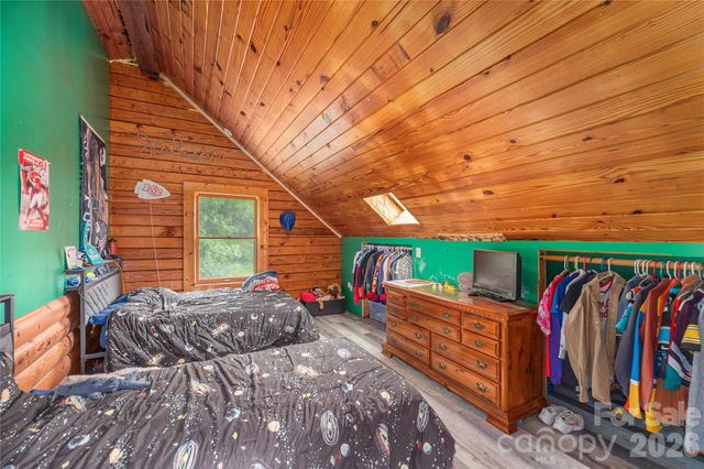 262 Gibson Branch Road, Clyde, NC 28721