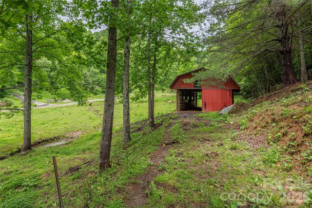 262 Gibson Branch Road, Clyde, NC 28721